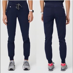 Navy blue fig joggers in XS